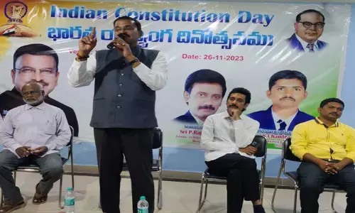 బర్రెలక్కని గెలిపించి రాజ్యాంగానికి వన్నె తేవాలి..వచ్చే ఎన్నికల్లో పోటీ చేస్తా: జేడీ లక్ష్మీనారాయణ