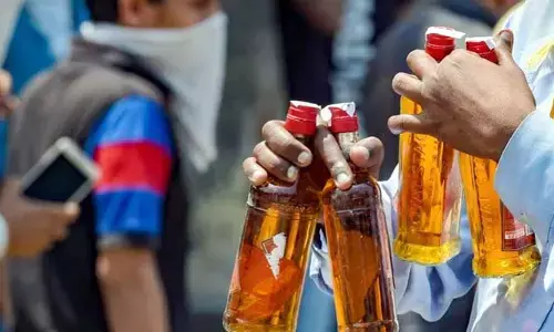 మద్యం షాపులు మూసివేయాలని EC ఆదేశం