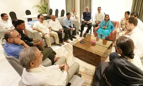 రాహుల్ గాంధీకి తెలంగాణ మేధావులు, విద్యావంతుల సూచన