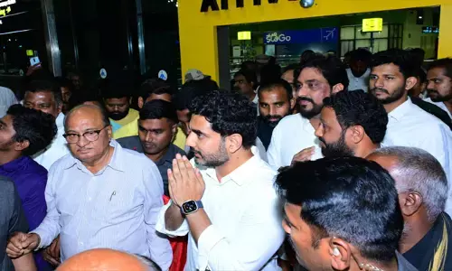 లోకేశ్‌కు టీడీపీ నేతల ఘన స్వాగతం