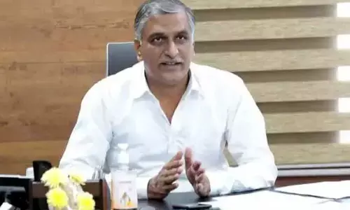 ‘అప్పుడు గీరాల్సిన అగ్గిపుల్ల ఇప్పుడు గీరిన హరీష్ రావు’