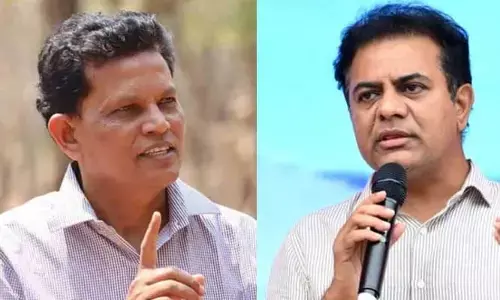 కేటీఆర్ బాబు.. ఇంకా చాలు మీ పరిపాలన..!  రిటైర్డ్ ఐఏఎస్ ఆకునూరి మురళి ఫైర్