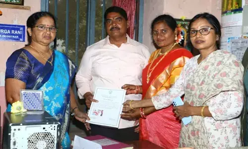 వైసీపీ ఎమ్మెల్సీ మూడో పెళ్లి.. సాక్షి సంతకం పెట్టిన రెండో భార్య ,కొడుకు