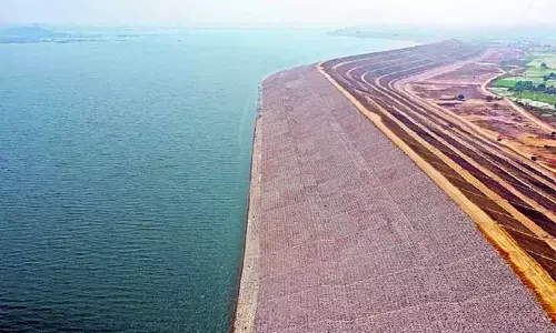మల్లన్న సాగర్ వెనుక మట్టిమనుషుల కన్నీళ్లు..