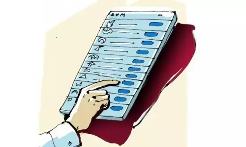 యువతా.. కేసీఆర్‌ను గద్దె దింపండి!