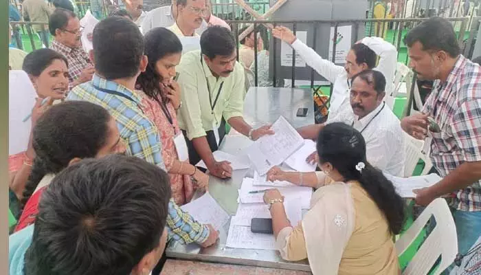 ఎన్నికలకు సర్వం సిద్ధం.. ఎన్నికలకు సర్వం సిద్ధం..