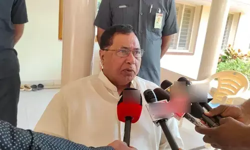 శాంతియుతంగా సమస్యను పరిష్కరించుకోవాలి : జానారెడ్డి