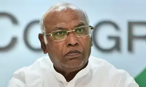 ప్రజలు పారదర్శకమైన ప్రభుత్వాన్ని ఎన్నుకుంటారు