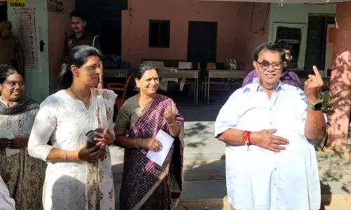 కాంగ్రెస్, బీఆర్ఎస్ లు ఏకమయ్యాయి.. డీకే అరుణ