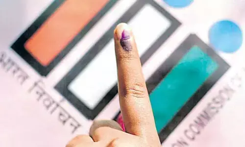 ఆదిలాబాద్ జిల్లాలో ప్రశాంతంగా ముగిసిన ఎన్నికలు.. ఫొటో ఫీచర్