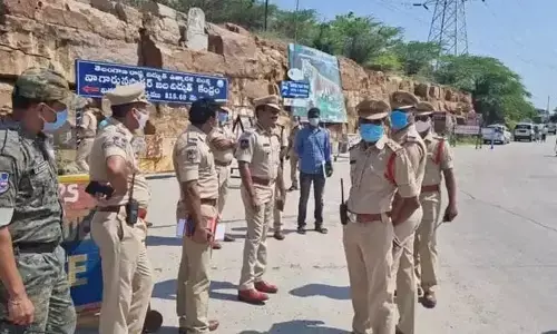 నాగార్జున సాగర్ వద్ద ఉద్రిక్తత: ఏపీ పోలీసులపై కేసు నమోదు