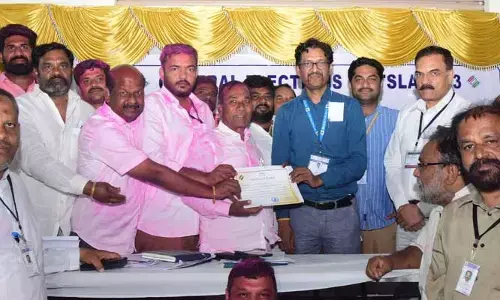 13 వేల మెజారిటీతో మాణిక్ రావు గెలుపు