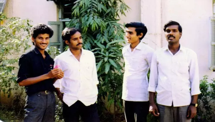 నాడు జర్నలిస్టు.. నేడు తెలంగాణ సీఎం అభ్యర్థి నాడు జర్నలిస్టు.. నేడు తెలంగాణ సీఎం అభ్యర్థి