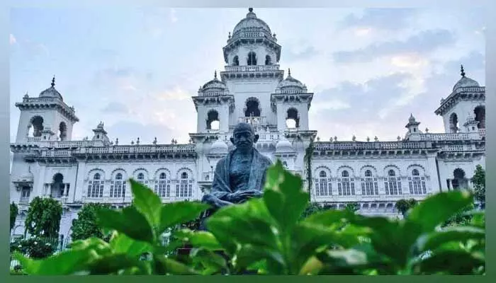 ప్రతి పక్షాల గారడీ మాటలను తిప్పి కొట్టేందుకు కొత్త ఎమ్మెల్యేలకు స్ట్రాంగ్ టిప్స్.. ప్రతి పక్షాల గారడీ మాటలను తిప్పి కొట్టేందుకు కొత్త ఎమ్మెల్యేలకు స్ట్రాంగ్ టిప్స్..