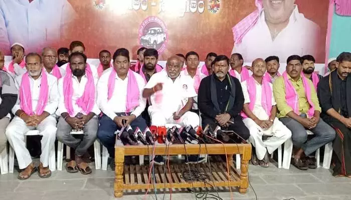 ప్రజలు ఇచ్చిన తీర్పుకు కట్టుబడి ఉన్నాం.. జోగు రామన్న ప్రజలు ఇచ్చిన తీర్పుకు కట్టుబడి ఉన్నాం.. జోగు రామన్న