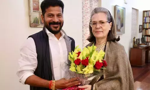 సీఎంగా ప్రకటించిన తర్వాత రేవంత్ రెడ్డి ఢిల్లీ టూర్ (ఫోటోలు)