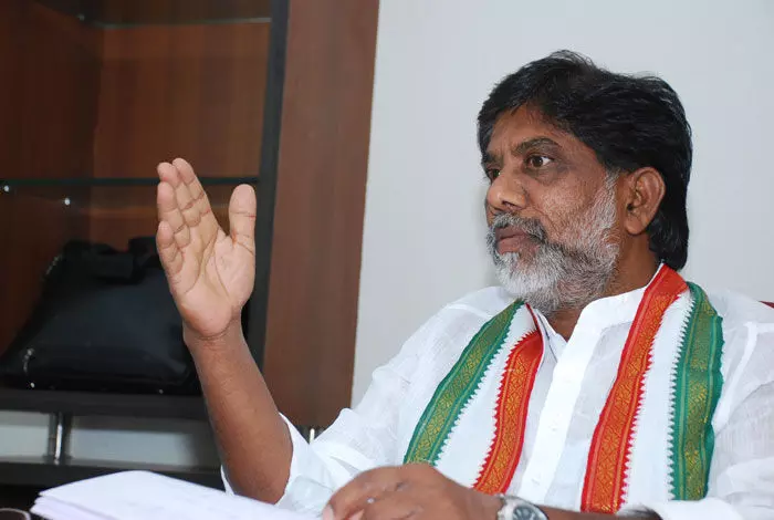 CM పదవి ఆశించా కానీ.. భట్టి విక్రమార్క కీలక వ్యాఖ్యలు CM పదవి ఆశించా కానీ.. భట్టి విక్రమార్క కీలక వ్యాఖ్యలు