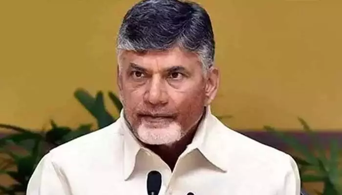 సీఎం జగన్ ఇవ్వకపోతే.. మూడు నెలల్లో నేనిస్తా: chandrababu సీఎం జగన్ ఇవ్వకపోతే.. మూడు నెలల్లో నేనిస్తా: chandrababu