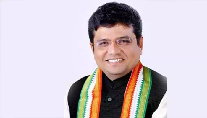అడ్వకేట్ నుండి ఐటీ శాఖ మంత్రిగా... అడ్వకేట్ నుండి ఐటీ శాఖ మంత్రిగా...