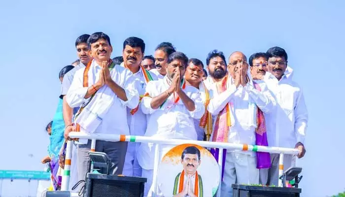 దుమ్ములేపిన ఖమ్మం మినిస్టర్స్ టూర్ దుమ్ములేపిన ఖమ్మం మినిస్టర్స్ టూర్