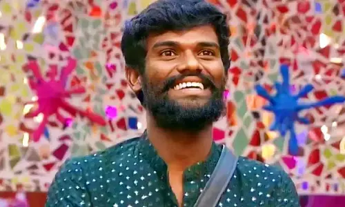 పల్లవి ప్రశాంత్ తెలివి మామూలుగా లేదుగా.. ఓట్ల కోసం ప్రతి ఇంటికి రైస్ బ్యాగ్
