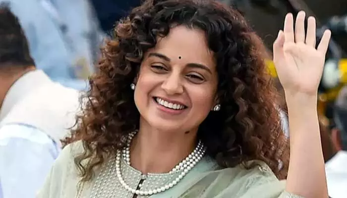 Kangana Ranaut: నేడు బాలీవుడ్ ఫైర్ బ్రాండ్ కంగనా రనౌత్ పుట్టిన రోజు Kangana Ranaut: నేడు బాలీవుడ్ ఫైర్ బ్రాండ్ కంగనా రనౌత్ పుట్టిన రోజు