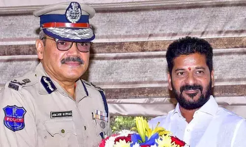 మాజీ డీజీపీ అంజనీకుమార్‌పై సస్పెన్షన్ ఎత్తివేత