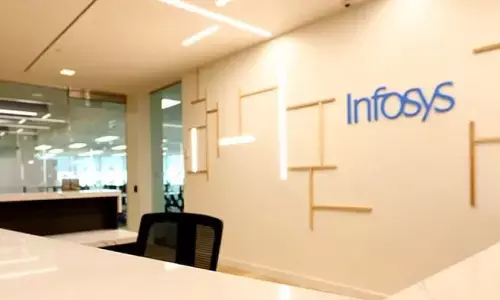 Infosys : వారానికి కనీసం మూడు రోజులు ఆఫీసుకు రావాలి