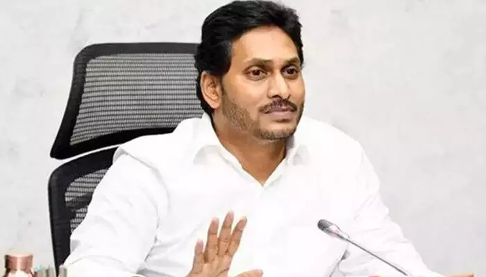 సీఎం జగన్ కీలక ఆదేశాలు.. రూ. 25 లక్షల వరకూ చికిత్స ఉచితం సీఎం జగన్ కీలక ఆదేశాలు.. రూ. 25 లక్షల వరకూ చికిత్స ఉచితం