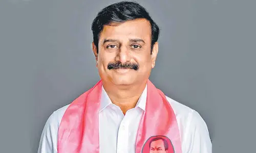 అక్షరం ముక్క రాని రైతు యూరియా యాప్ ఎలా వాడతాడు? అసెంబ్లీలో కొత్త ప్రభాకర్ రెడ్డి ప్రశ్న