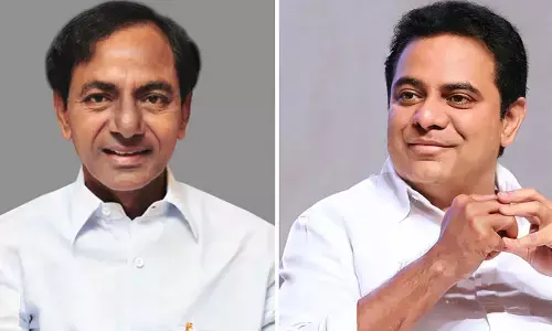 సోనియా గాంధీ చేసిన మిస్టేక్ రిపీట్ చేసిన కేసీఆర్.. చరిత్రలో కేటీఆర్ పేరు మిస్..?