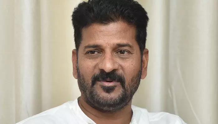 ఆ ఆరుగురికి లూప్ లైన్ తప్పదా..? CM రేవంత్ నిర్ణయంపై సస్పెన్స్! ఆ ఆరుగురికి లూప్ లైన్ తప్పదా..? CM రేవంత్ నిర్ణయంపై సస్పెన్స్!