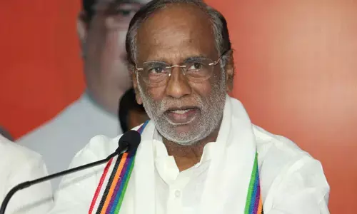 BRS కాళ్ల బేరానికి బీజేపీ లొంగదు.. KCR ఎత్తులు పనిచేయవ్: MP లక్ష్మణ్ ఆసక్తికర వ్యాఖ్యలు