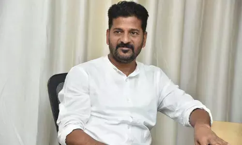 రేవంత్ రెడ్డి చేసిన పనికి దటీజ్ సీఎం అంటున్న నెటిజన్లు.. ఏం చేశారంటే?