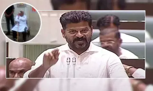 మండుటెండలో గద్దరన్నను గేటు ఎదుట నిల్చోబెట్టారు: సీఎం రేవంత్