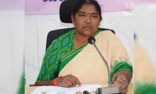 ప్రభుత్వంపై బురదజల్లడం అర్థరహితం.. కేటీఆర్‌పై మంత్రి సీతక్క ఫైర్