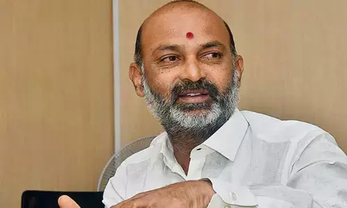 ‘బండి’కి టికెట్ ఇవ్వొద్దంటున్న సీనియర్లు.. బీజేపీలో ‘పార్లమెంట్’ హీట్!
