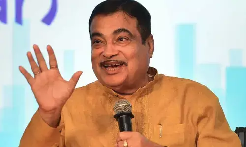 దేశవ్యాప్తంగా 1,000 వాహనాల స్క్రాపింగ్ కేంద్రాలు అవసరం