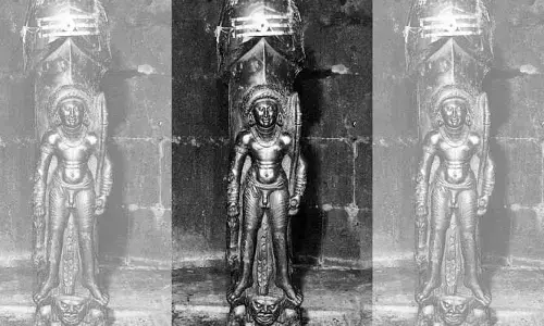 పురుషాంగం ఆకారంలో శివలింగం.. మానవుడి రూపంలో శివుడు..