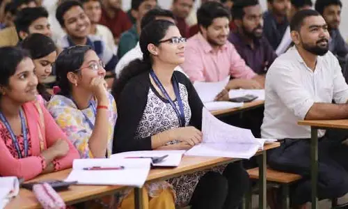 TGPSC Group-2 : గ్రూప్‌-2 అభ్యర్థులకు అలర్ట్.. హాల్‌టికెట్స్ డౌన్‌లోడ్ ఎప్పుడంటే?