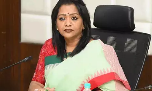 మేయర్ విజయలక్ష్మీకి షాక్! లైట్ తీసుకోవాలని ఆదేశించడంతో..