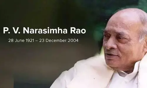 పీవీ నర్సింహారావుకు గవర్నర్, సీఎం రేవంత్ రెడ్డి ఘన నివాళి