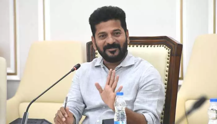 సచివాలయంలోని ఏడో అంతస్తులో సీఎం తొలి మీటింగ్ సచివాలయంలోని ఏడో అంతస్తులో సీఎం తొలి మీటింగ్