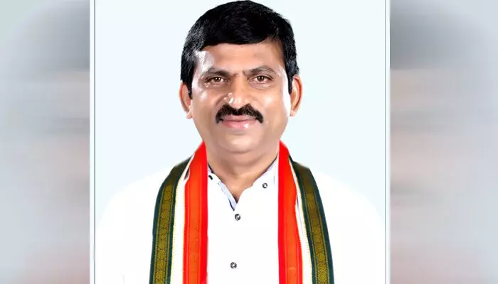 ఉమ్మడి జిల్లా ప్రజలకు మంత్రి పొంగులేటి క్రిస్మస్ శుభాకాంక్షలు ఉమ్మడి జిల్లా ప్రజలకు మంత్రి పొంగులేటి క్రిస్మస్ శుభాకాంక్షలు