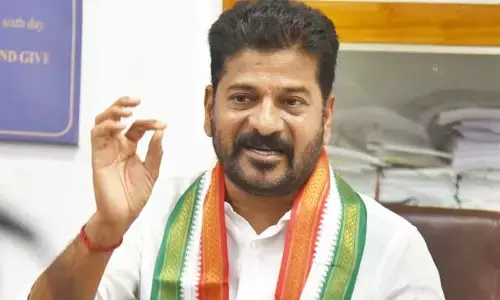 కాంట్రాక్టర్లకు సీఎం రేవంత్ బిగ్ షాక్.. ఫండ్స్ రిలీజ్‌పై రియాక్షన్ ఇదే!