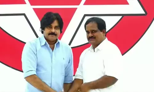 విశాఖలో వైసీపీకి బిగ్ షాక్ : జనసేనలో చేరిన ఎమ్మెల్సీ వంశీ కృష్ణయాదవ్
