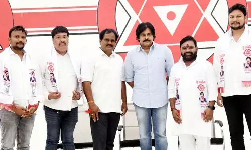 సొంత ఇంటికి వచ్చిన వంశీకృష్ణ.. పవన్ కల్యాణ్ హర్షం