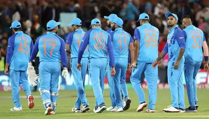 స్టార్ స్పోర్ట్స్ టీ20 జట్టులో ఐదుగురు భారత క్రికెటర్లు..