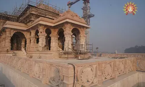 అయోధ్యకు చేరుకున్న 400 కేజీల తాళం (వీడియో)
