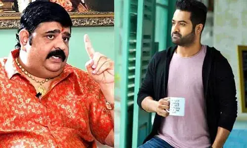 జూనియర్ NTR పుట్టుకలో దోషం.. ఆ ముగ్గురికి మాత్రమే తెలిసిన సీక్రెట్‌ను రివీల్ చేసిన వేణు స్వామి